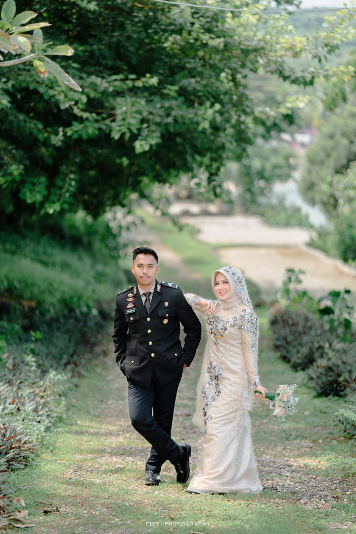 https://Uti-dan-Amin.webnikah.com/dirmember/00000028/Uti_Amin/photo-274828-323384-l-202506010939.jpg